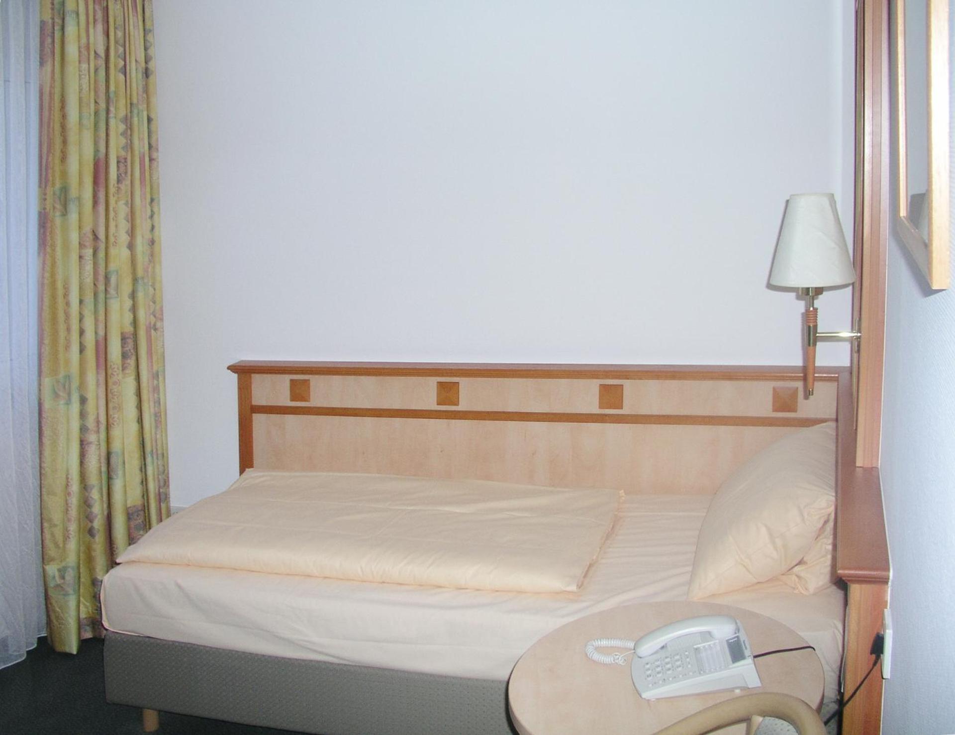 Hotel Wetterau - Self-Check-In Wölfersheim Kültér fotó