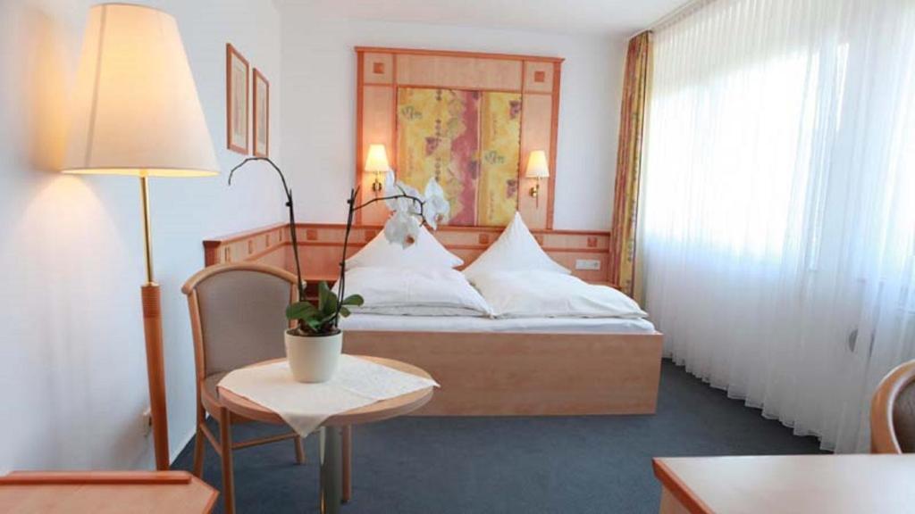 Hotel Wetterau - Self-Check-In Wölfersheim Kültér fotó