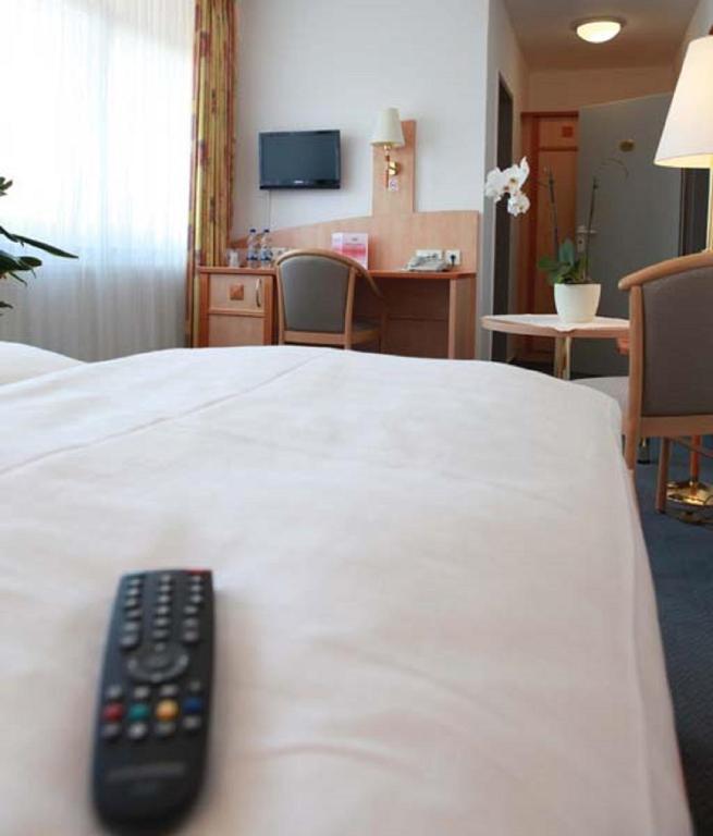 Hotel Wetterau - Self-Check-In Wölfersheim Kültér fotó