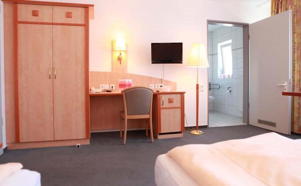 Hotel Wetterau - Self-Check-In Wölfersheim Kültér fotó